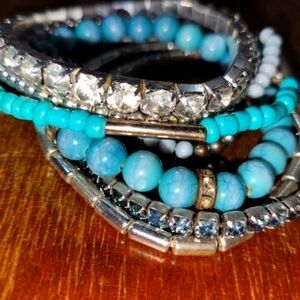 Set of 7 stacking bracelets